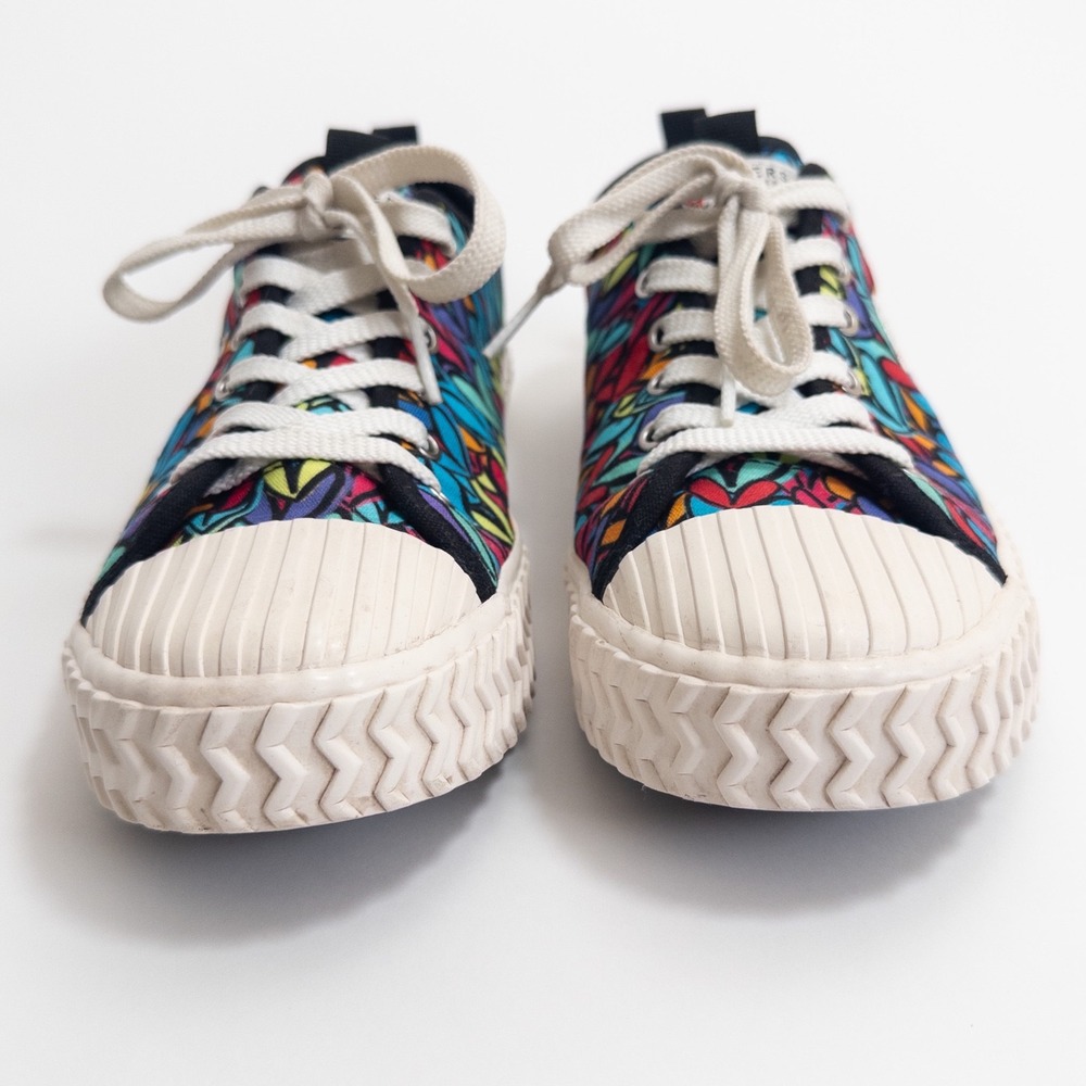 Skechers Colorful Heart-Print Low-Top Sneakers - Blue, Red, Purple - Picture 4 of 16